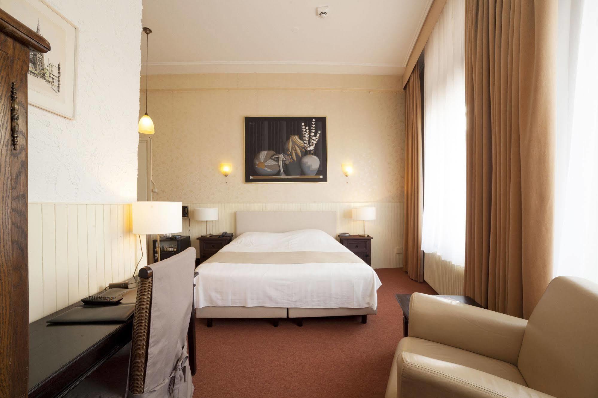Hotel Dordrecht Eksteriør billede